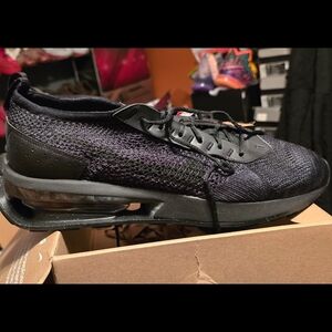 Nike Air Max Flyknit racer size 12